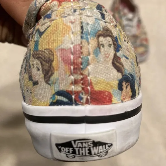 Vans Disney Princess Lace Up Low Sneakers Toddlers Size 9