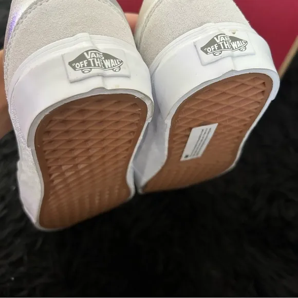 VANS gray suede slip on shoes sneakers women’s 8 new