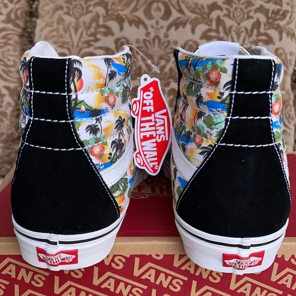 Vans Men’s Sk8-Hi ALOHA Black/True White Sneakers