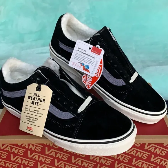 VANS OLD SKOOL MTE NUBUCK/BLACK WMNS