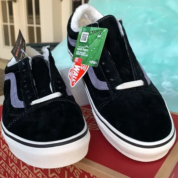 VANS OLD SKOOL MTE NUBUCK/BLACK WMNS