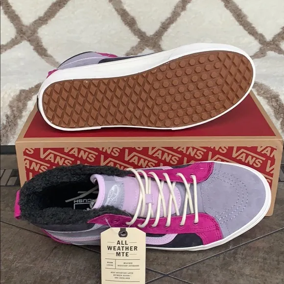 ••VANS Sk8-Hi 46 Mte Dx Mte Lilac Grey/Obsidian WM