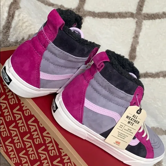 ••VANS Sk8-Hi 46 Mte Dx Mte Lilac Grey/Obsidian WM
