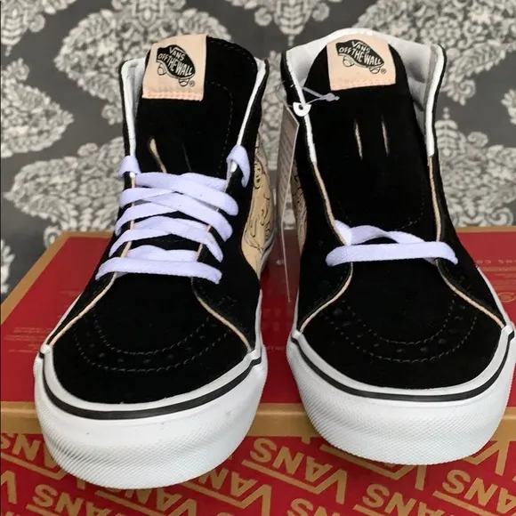 VANS SK8-Hi Breast Cancer Ldiestrwht WMNS