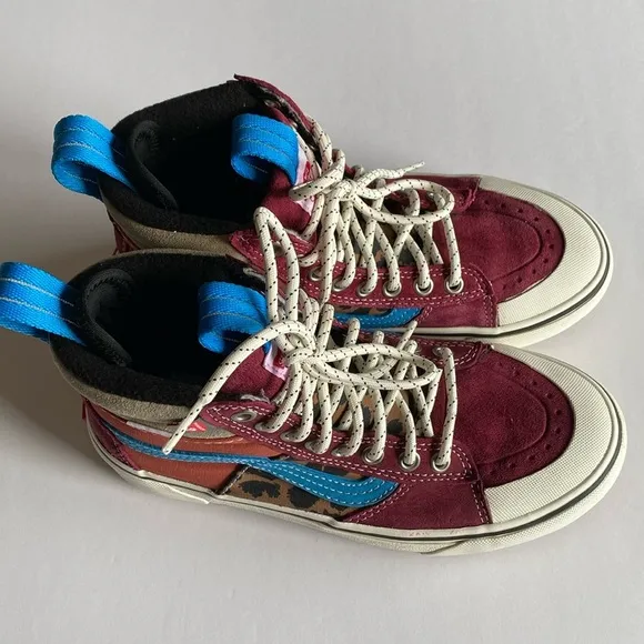 Vans Sk8-hi MTE 2 all weather lace up boot shoes Sz 6.5 women’s maroon cheetah