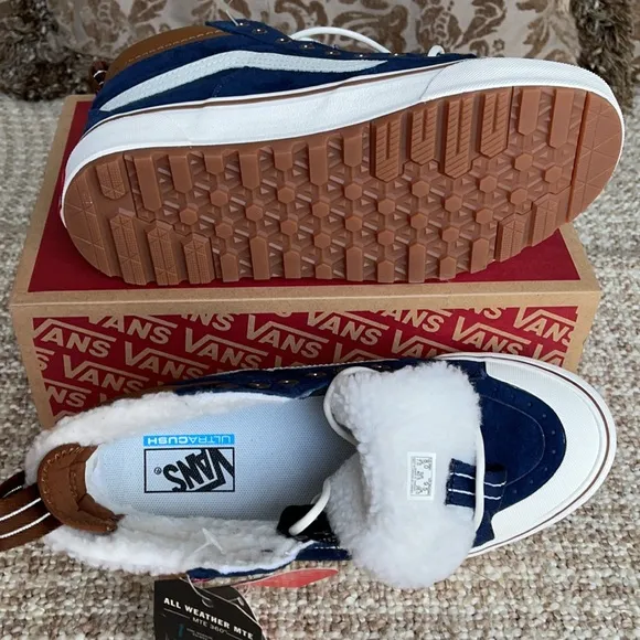 Vans Sk8-Hi Mte 2.0 Dx Dress Blues/Marshmallow WM