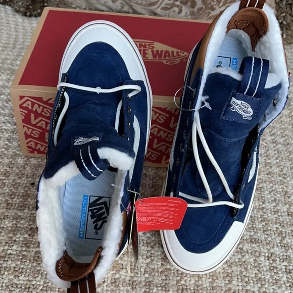 Vans Sk8-Hi Mte 2.0 Dx Dress Blues/Marshmallow WM