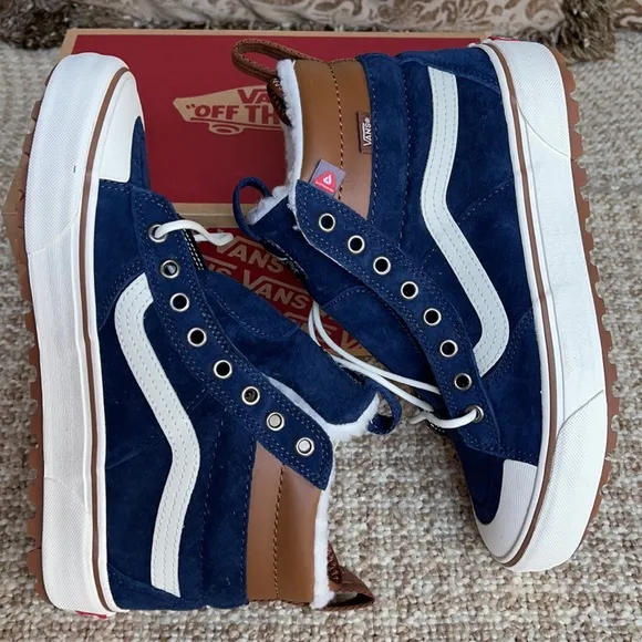 Vans Sk8-Hi Mte 2.0 Dx Dress Blues/Marshmallow WM