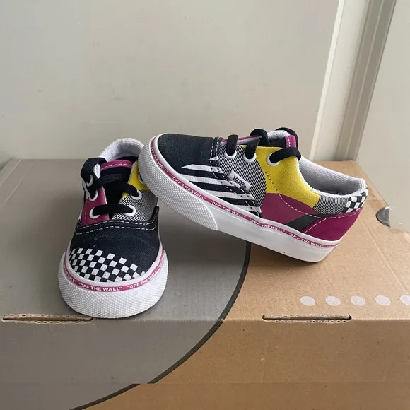 Vans Toddler Sneakers - SZ 5 C