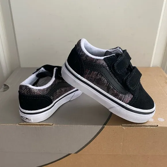 Vans Toddler Sneakers - SZ 5 C