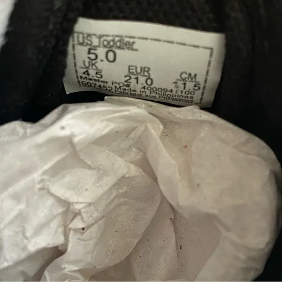 Vans Toddler Sneakers - SZ 5 C