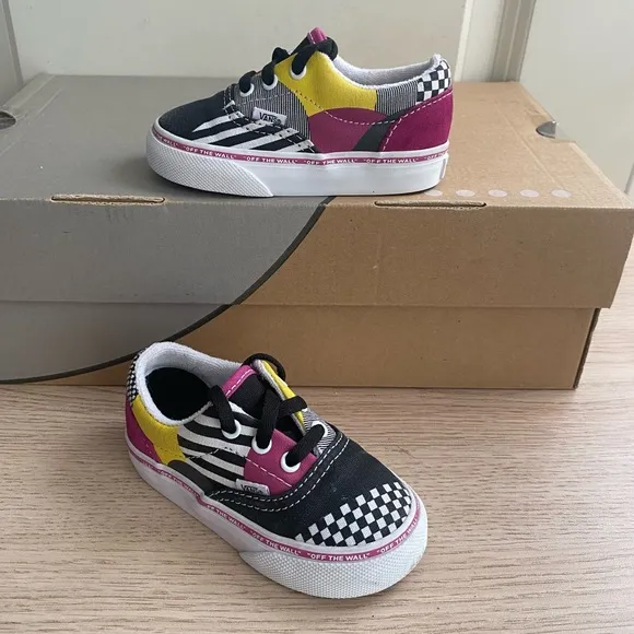Vans Toddler Sneakers - SZ 5 C