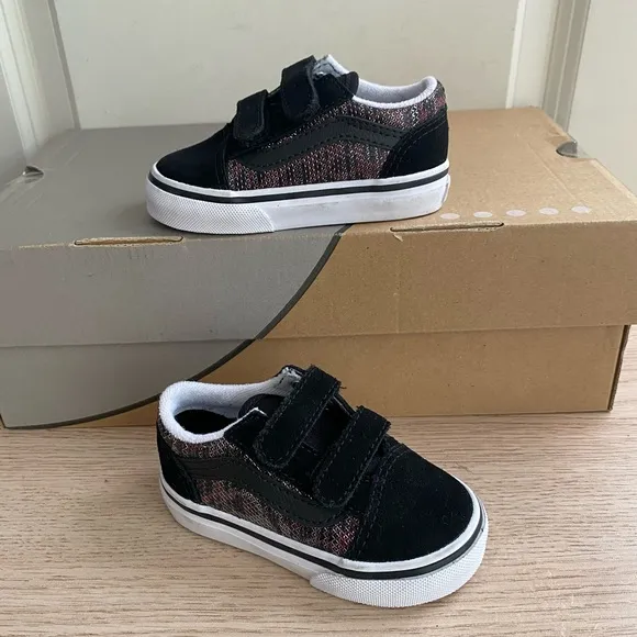 Vans Toddler Sneakers - SZ 5 C