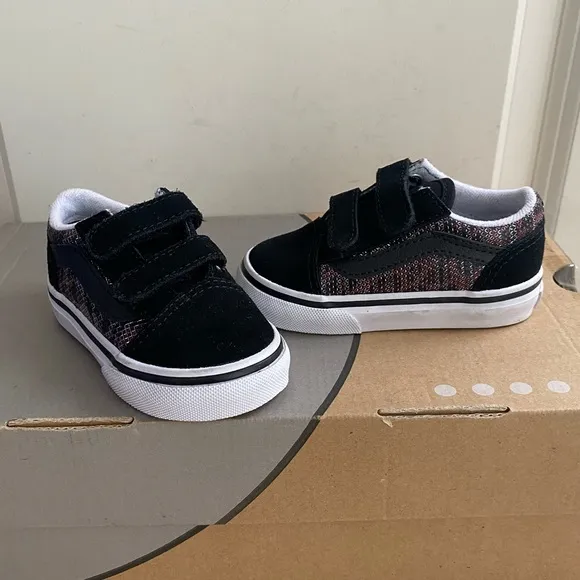 Vans Toddler Sneakers - SZ 5 C