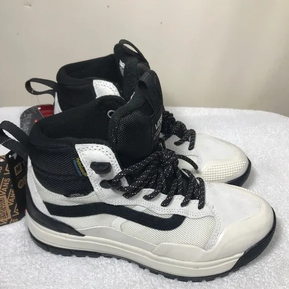 Vans Ultrarange EXO High MTE-2 Black Hiking Boots HOKA Men's Sz 6 Womens 7.5