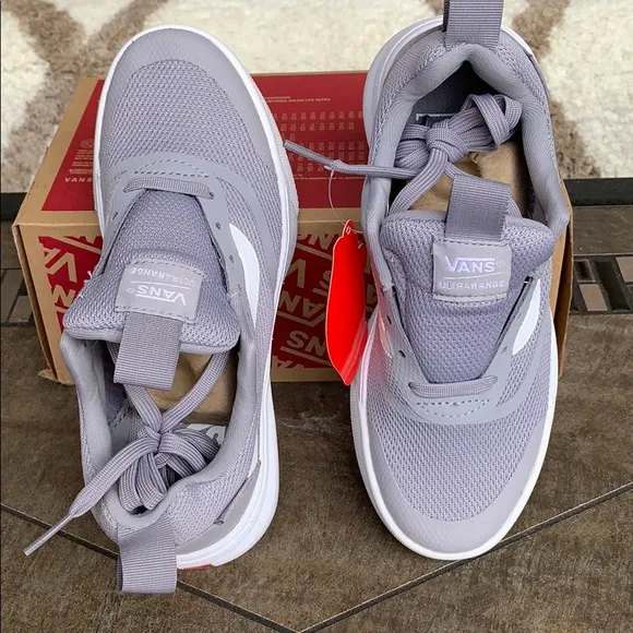 VANS ULTRARANGE RAPIDW LILAC GREY/TRUE WHITE WMNS