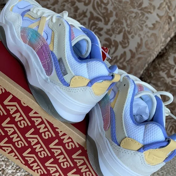 Vans VARIX WC Aura Shift Multi/True White WMNS