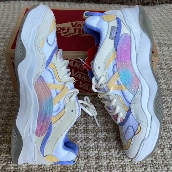 Vans VARIX WC Aura Shift Multi/True White WMNS