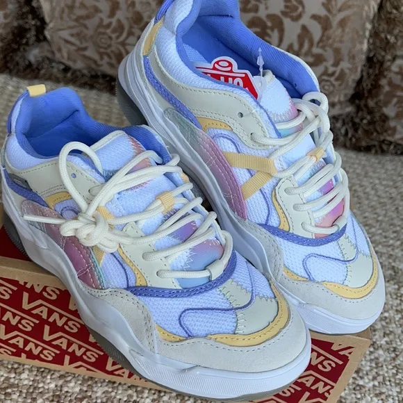 Vans VARIX WC Aura Shift Multi/True White WMNS