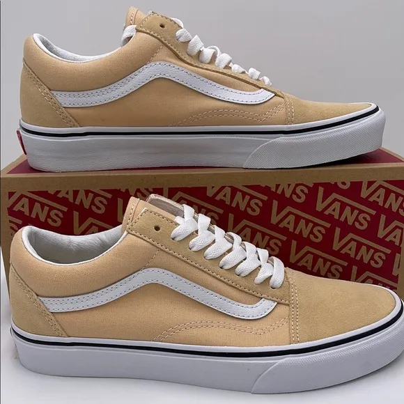 Vans WMNS Beige White Sneakers Old SkoolColor Theory Honey PeachVN0007NTBLP
