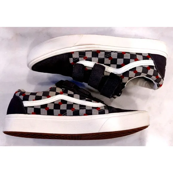Vans x Autism Acceptance, Comfy Cush Old Skool shoes Men 9.5/ Women 11‎ EUC