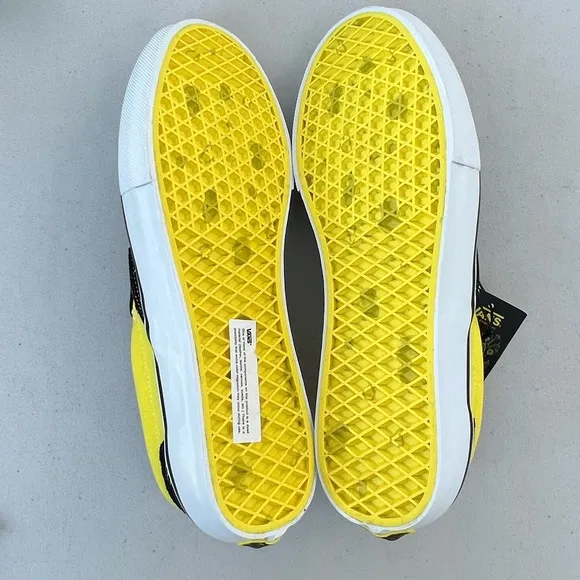 VANS x SPONGEBOB SQUAREPANTS | Gigliotti Slip-On Skate Shoes