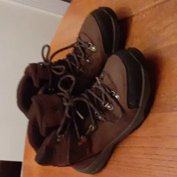 Vasque  Goretex Brown Waterproof Hiking Boots Children Sz 6