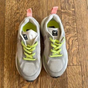 Veja sneakers