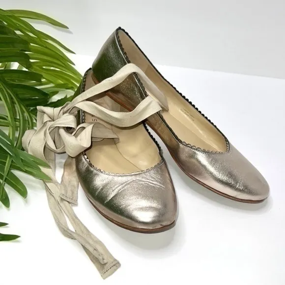 VIA SPIGA Leather Platinum Metallic Ballet Flats Size 8.5M