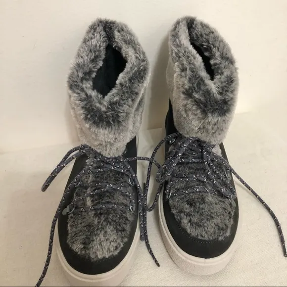 Victoria Antracita Suede Leather Boots