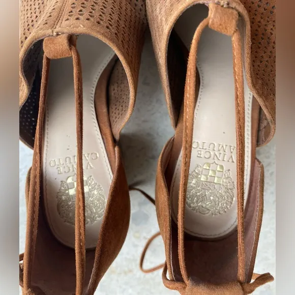 Vince Camuto brown leather suede sandals