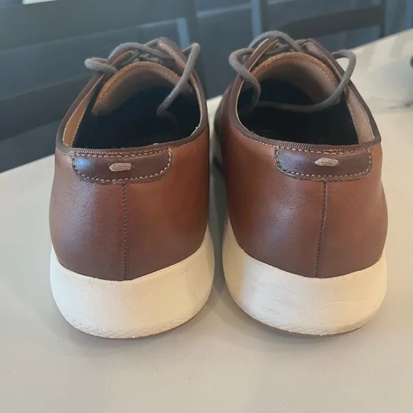 Vince Camuto Leather Shoes Ehen Mens Size 9.5M Casual Dress Oxford Brown EUC