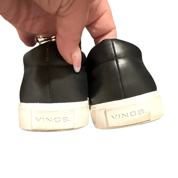 VINCE CORBIN LEATHER Black Slip-On Shoes 9.5