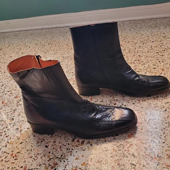 Vintage Thom McAn men's black dress boots 10