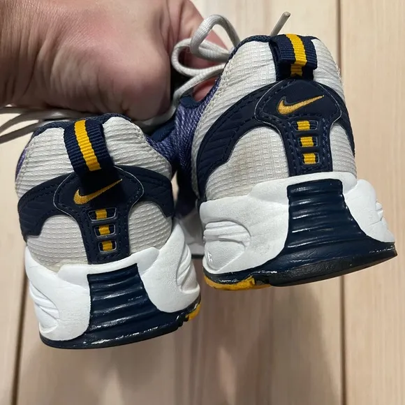 Vintage Y2K Nike Air Sanjaya Running Shoes 103145-471‎