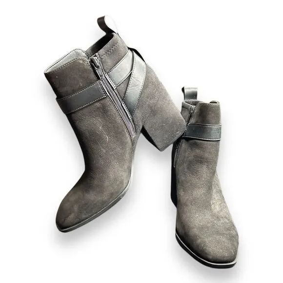 Vionic Womens Tenley Black Leather Booties Shoes Size 8 New