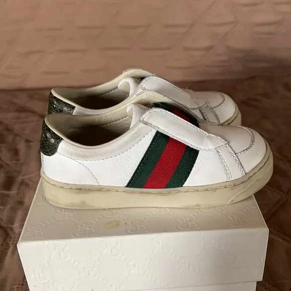 White Gucci sneakers