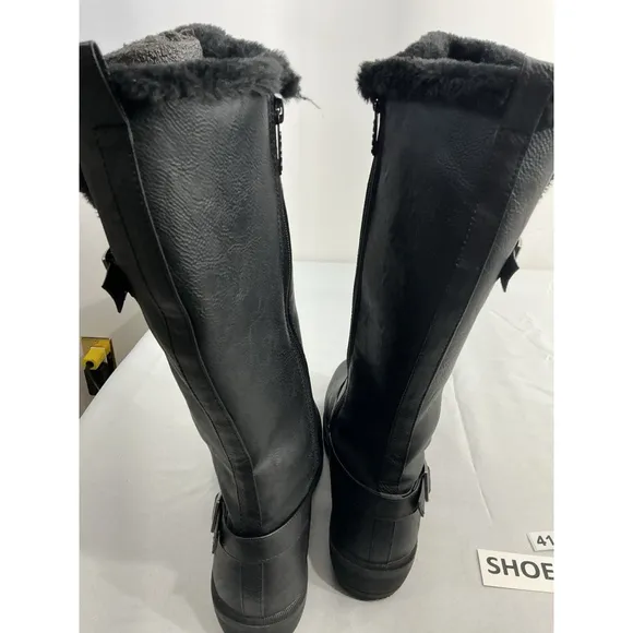 Womans Totes Evelyn2 Winter Riding Boots 11 M Full Zip Lined Buckle Accent NWOT