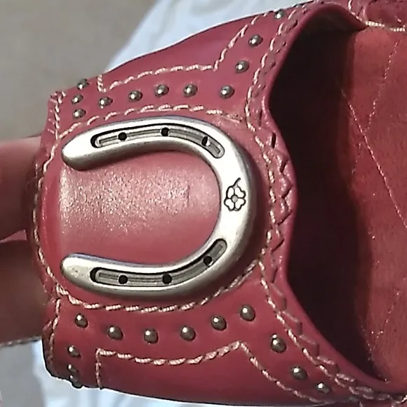 Women's Ariat red leather sandals size 8.5 EUC!!!