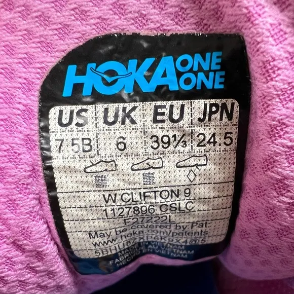 Women's Hoka Clifton 9 Running Shoes