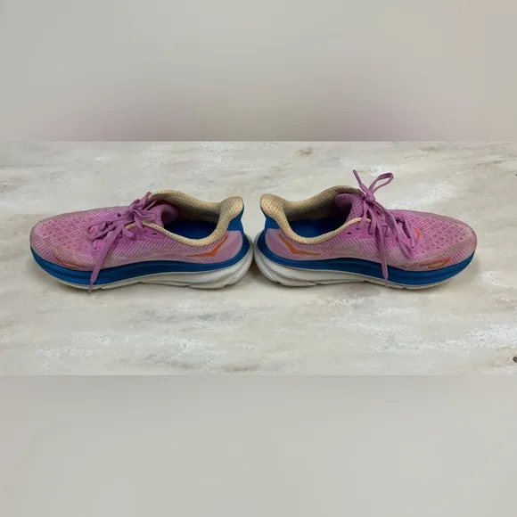 Women's Hoka Clifton 9 Running Shoes
