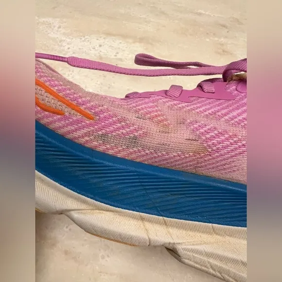 Women's Hoka Clifton 9 Running Shoes