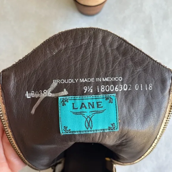 Women's Lane Bone Firestone Cowgirl Shortie Ankle Boots Women’s size 9.5