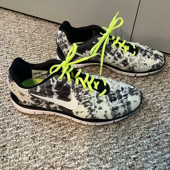 Womens nike free 5.0 running shoes