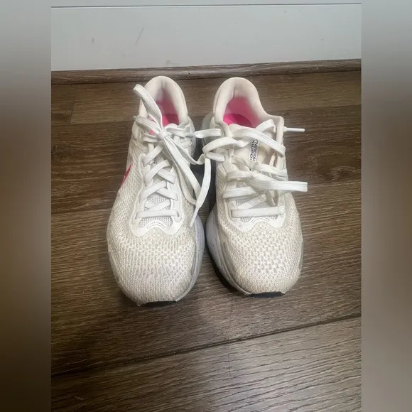 Women's Nike Zoom X Invincible Run Flyknit Running Shoes