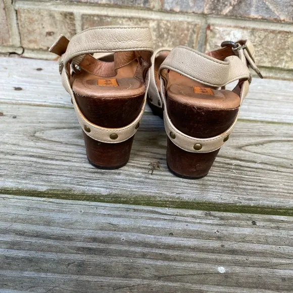 Y2K Wooden Heel Miz Mooz Cream &amp; Brown Heeled Sandals