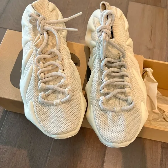 Yeezy 450 size 5.