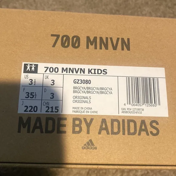 Yeezy 700 Boost