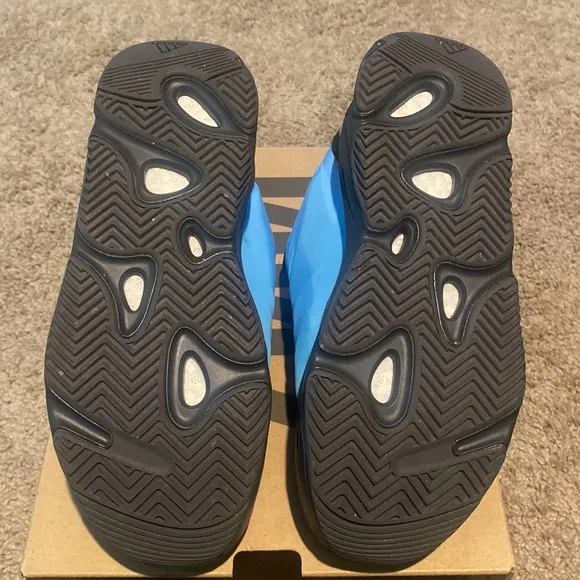 Yeezy 700 Boost