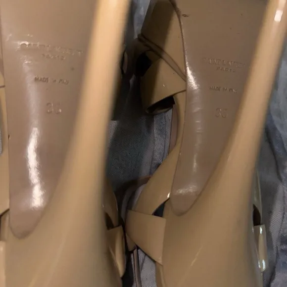 Yves Saint Laurent Tribute Sandals Sz 35